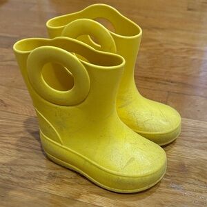 Okabashi Kids Yellow Rain Boots size 6